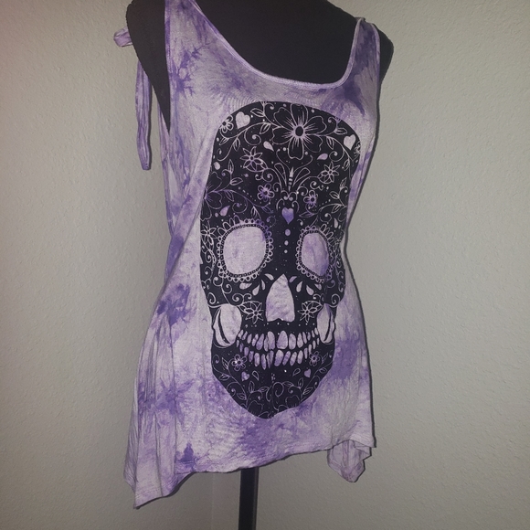 Just In: Lilac Tank w/ Glitter Sugar Skull Inspired Design - Picture 4 of 11